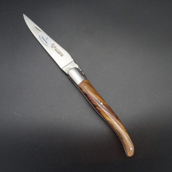 Laguiole en Aubrac Taschenmesser Pistazienholz 9 cm Klinge