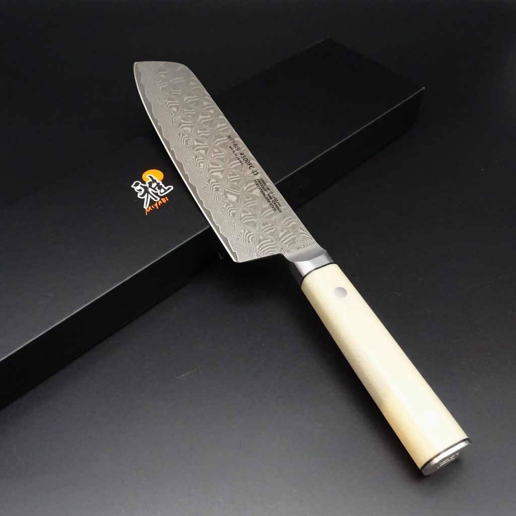 Myabi Mikoto 4500 FCD Nakirimesser 18 cm Klinge Damast Fine Carbide FC63 • De Rosa feine Messer & Scheren Tegernsee Myabi Mikoto 4500 FCD Nakirimesser 18 cm Klinge Damast Fine Carbide FC63 – Bild 7