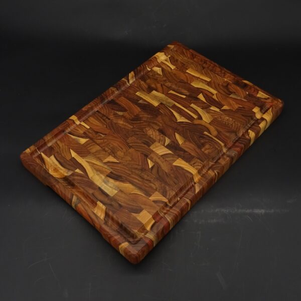 Schneidebrett Stirnholz Teak mit Saftrille 58,5x38,5 cm