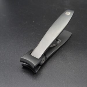 Zwilling Premium Nagelknipser gebogen schwarz matt